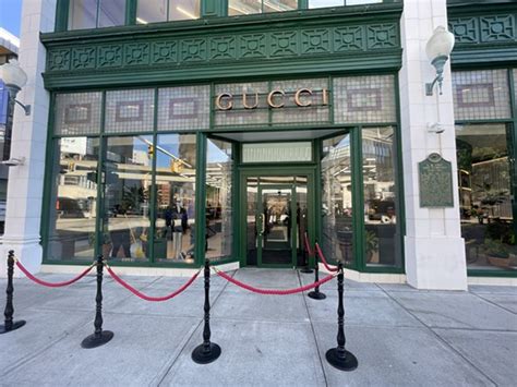 gucci detroit jobs.